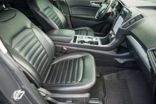 Ford Edge  2021