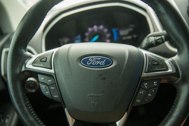Ford Edge  2021