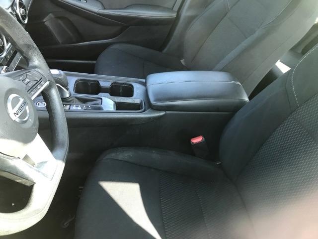 Nissan Sentra  2023