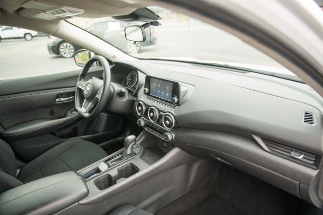 Nissan Sentra  2023