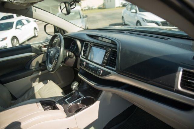 Toyota Highlander  2015