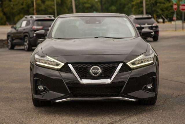 Nissan Maxima  2020