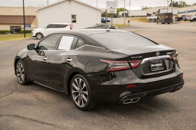 Nissan Maxima  2020