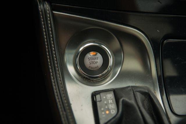 Nissan Maxima  2020