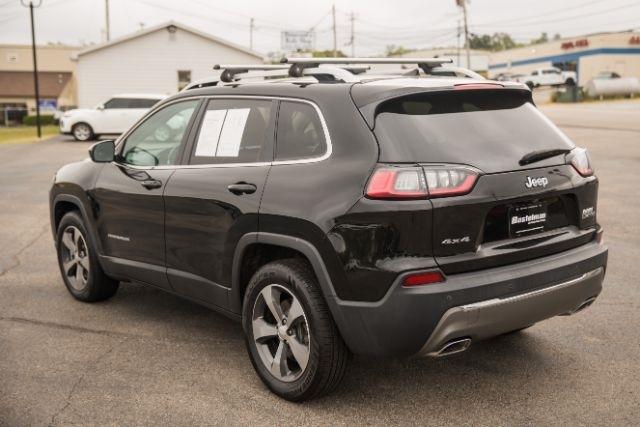 Jeep Cherokee  2019