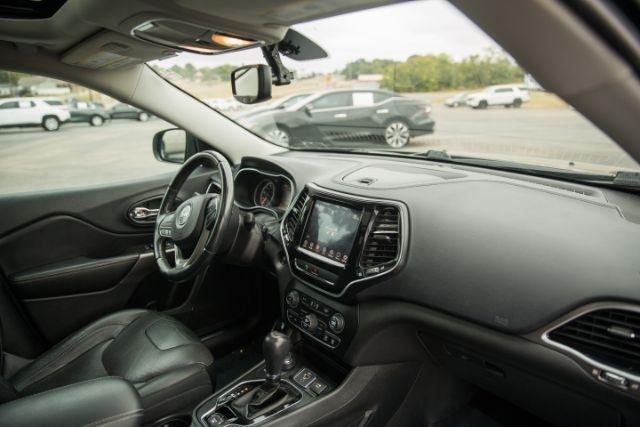 Jeep Cherokee  2019