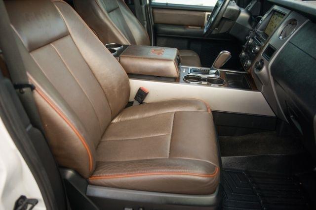 Ford Expedition  2017