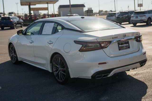 Nissan Maxima  2020