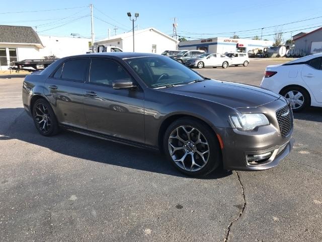 Chrysler 300  2018