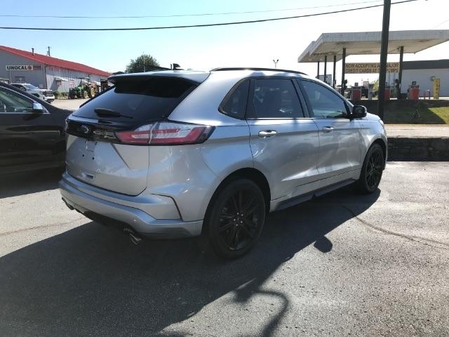 Ford Edge  2020