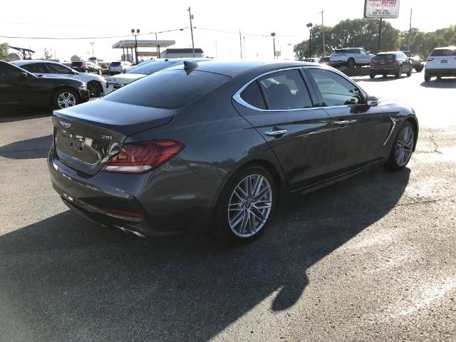 Genesis G70  2021