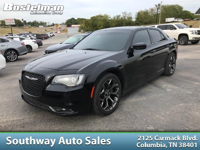 Chrysler 300  2016