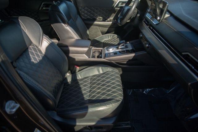 Mitsubishi Outlander  2022