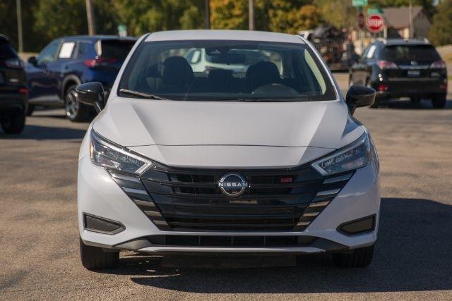 Nissan Versa  2023