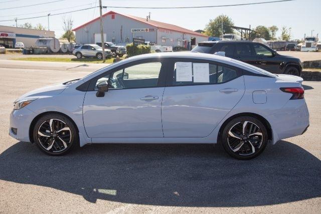 Nissan Versa  2023