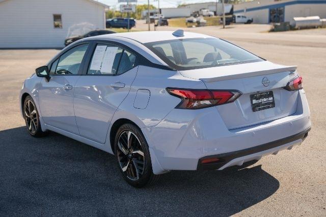 Nissan Versa  2023