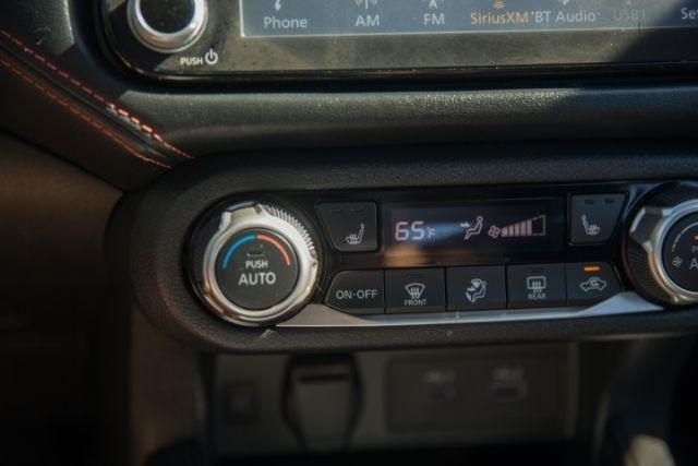 Nissan Versa  2023