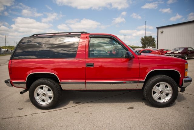 Chevrolet Tahoe  1998