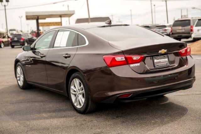 2016 Chevrolet Malibu 1LT photo 4