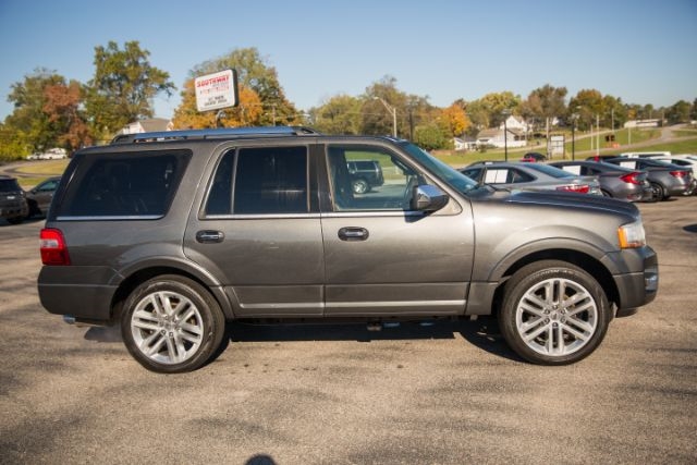 Ford Expedition  2017