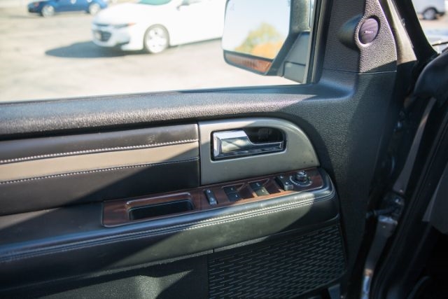 Ford Expedition  2017