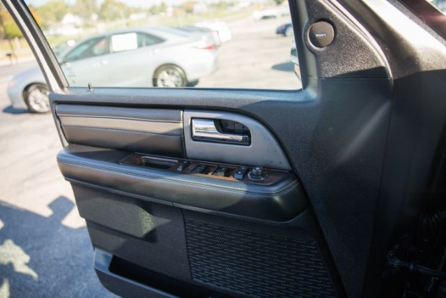 Ford Expedition  2017