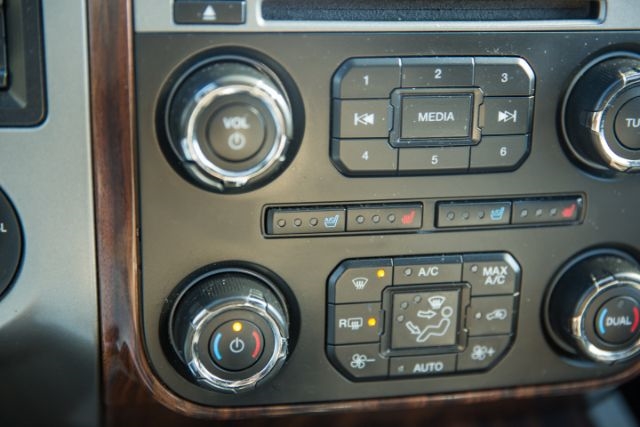 Ford Expedition  2017