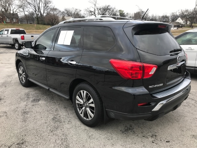 Nissan Pathfinder  2018