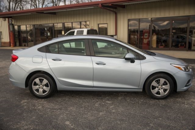Chevrolet Cruze  2018