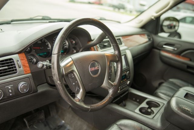 GMC Yukon  2007