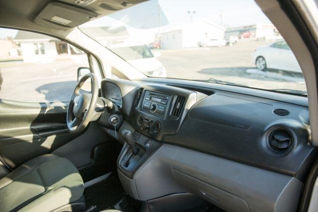 Nissan NV200  2015