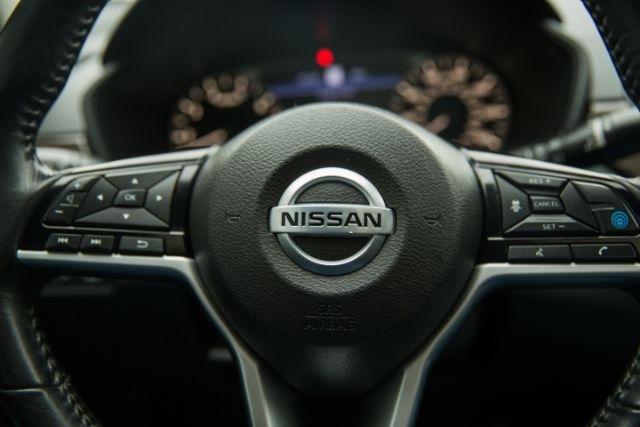 Nissan Altima  2021