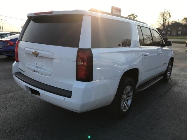 Chevrolet Suburban  2019