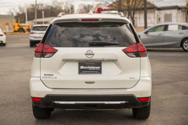 Nissan Rogue  2019