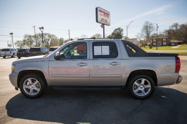 Chevrolet Avalanche  2008