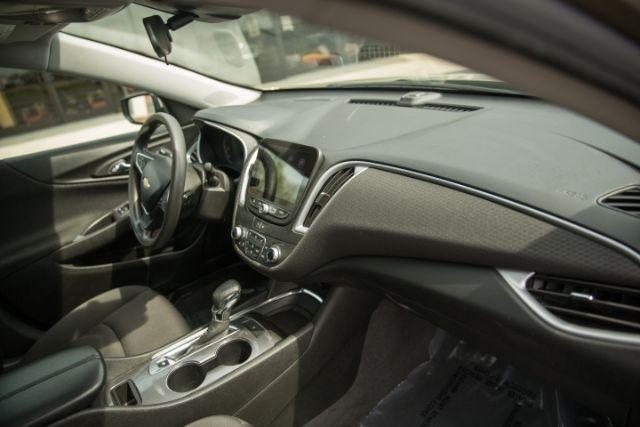 Chevrolet Malibu  2023