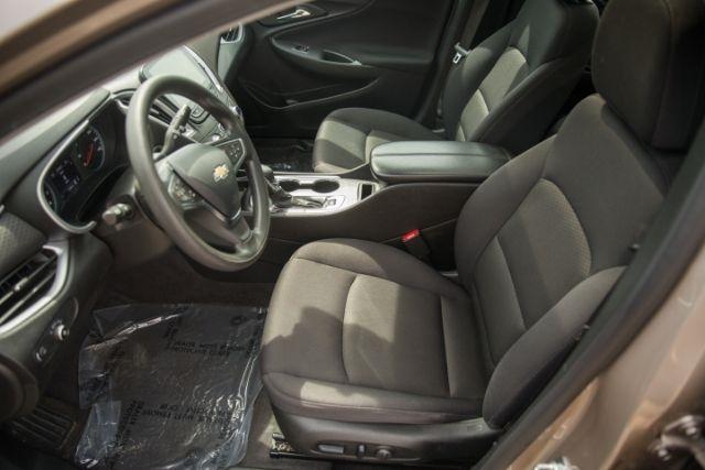 Chevrolet Malibu  2023