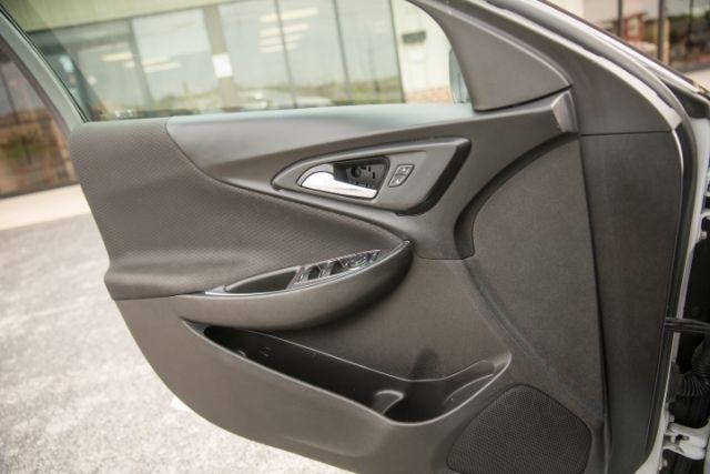 Chevrolet Malibu  2021