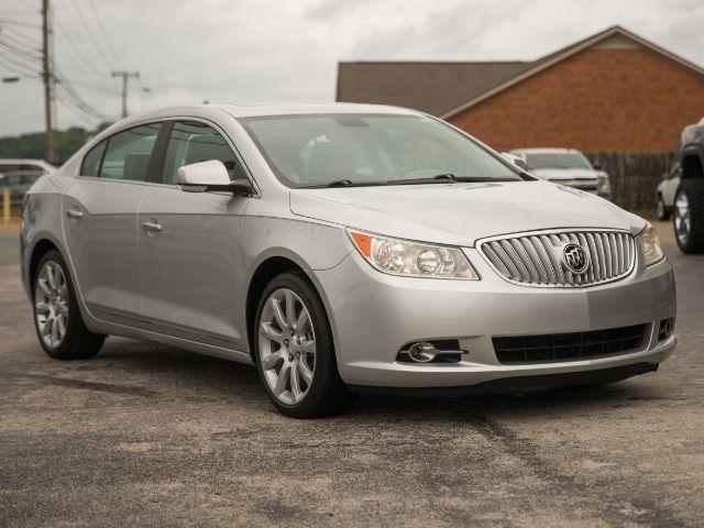 Buick LaCrosse  2010