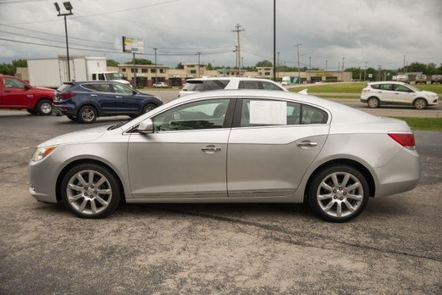Buick LaCrosse  2010
