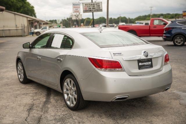 Buick LaCrosse  2010