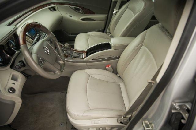 Buick LaCrosse  2010