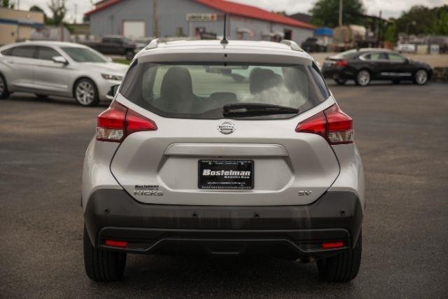 Nissan Kicks  2020