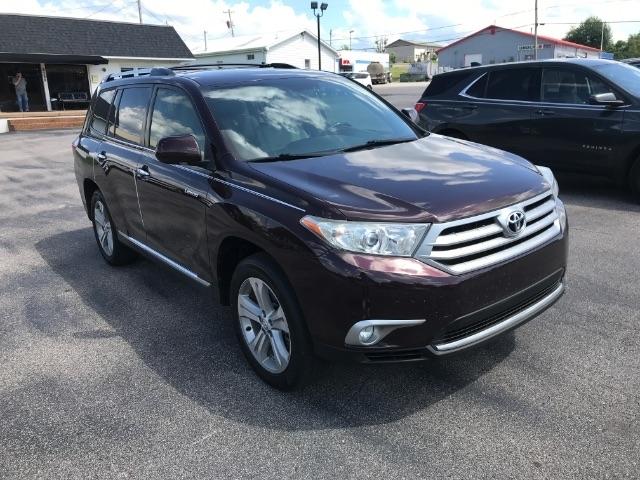 Toyota Highlander  2013