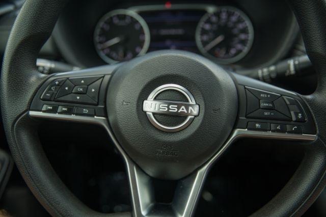 Nissan Sentra  2024