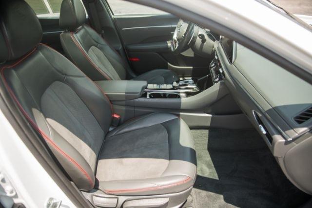Hyundai Sonata  2021