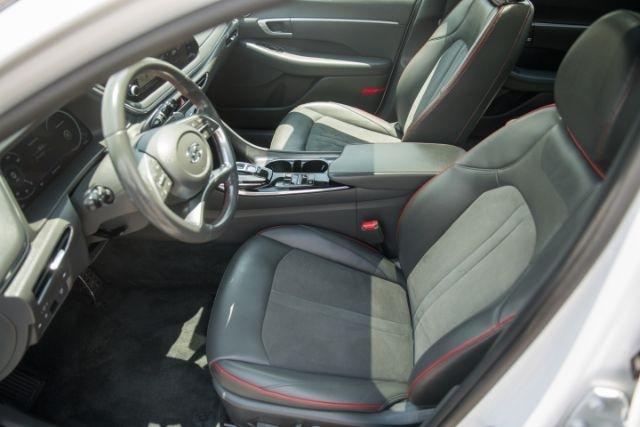 Hyundai Sonata  2021