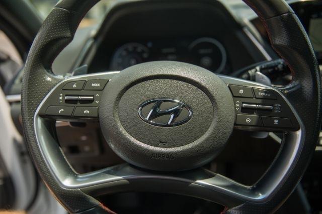 Hyundai Sonata  2021