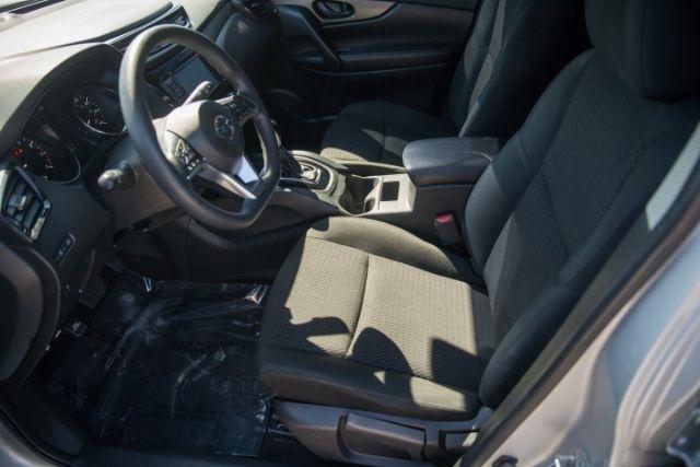 Nissan Rogue Sport  2021