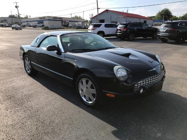 Ford Thunderbird  2002